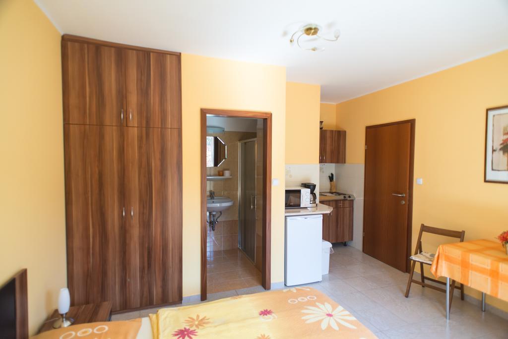 Andrea Apartmanhaz Balatongyorok Exterior photo