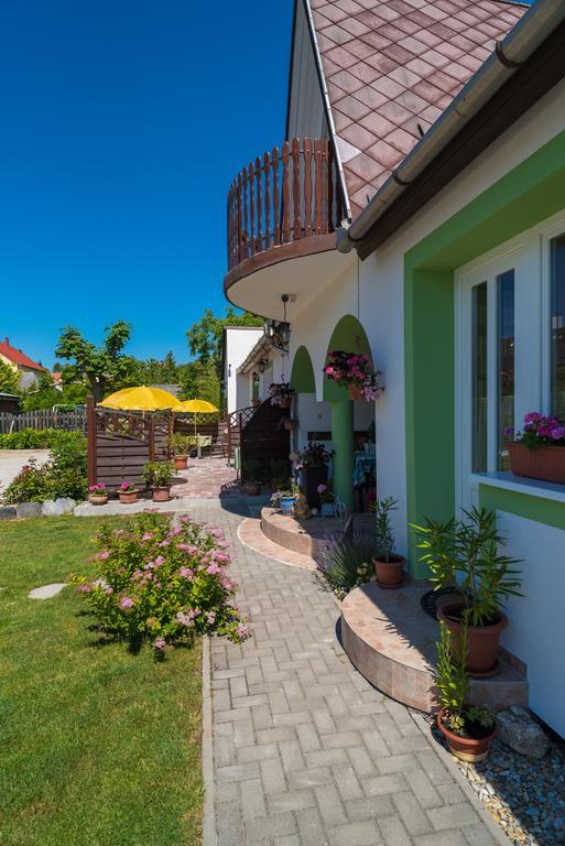 Andrea Apartmanhaz Balatongyorok Exterior photo