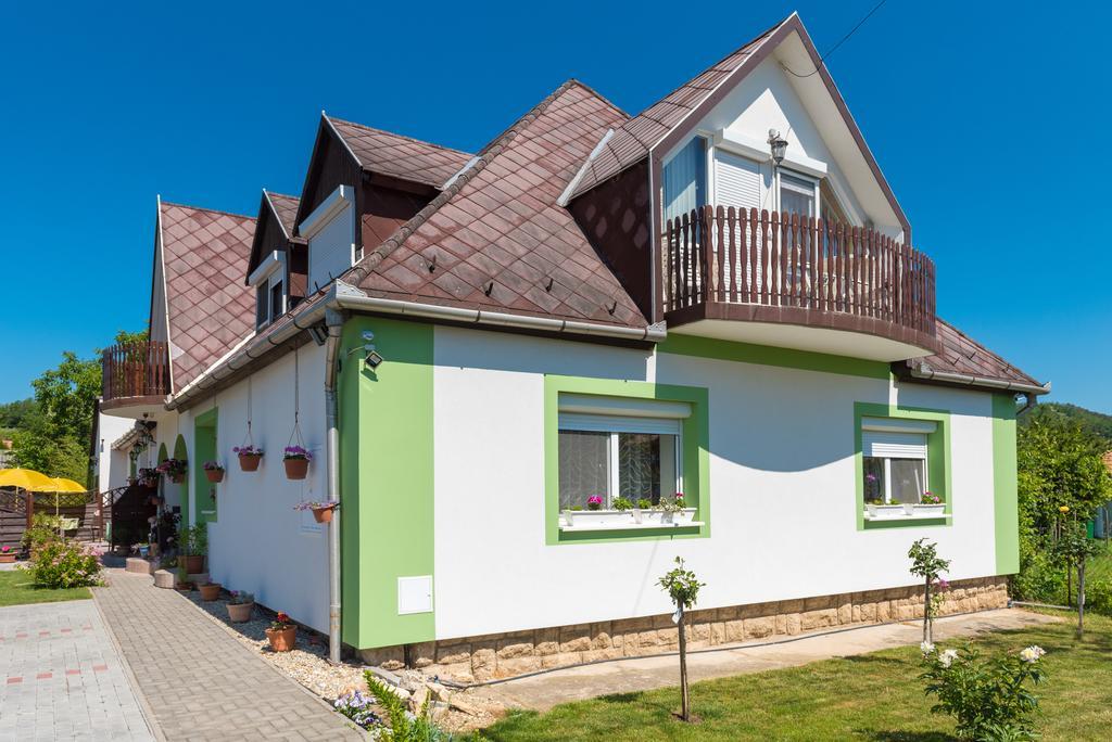 Andrea Apartmanhaz Balatongyorok Exterior photo
